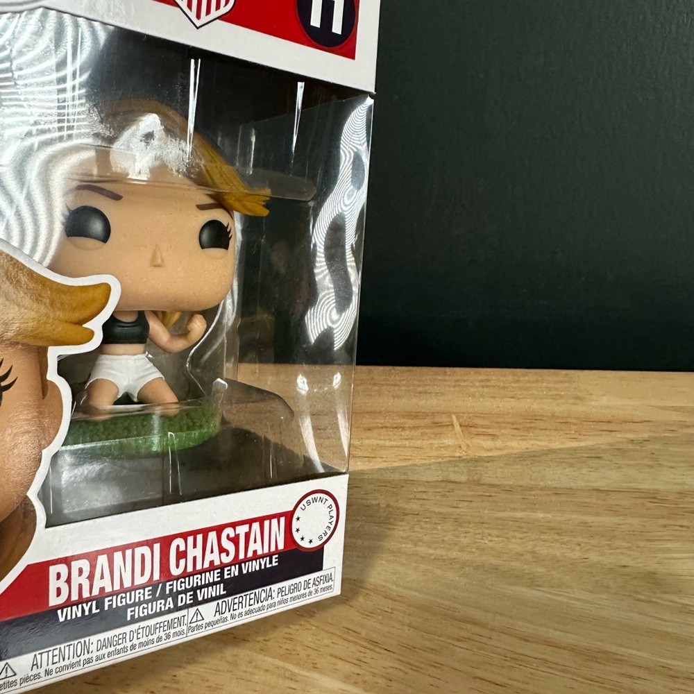 Funko pop sports legends team USA Brandi chastain - Picture 8 of 8